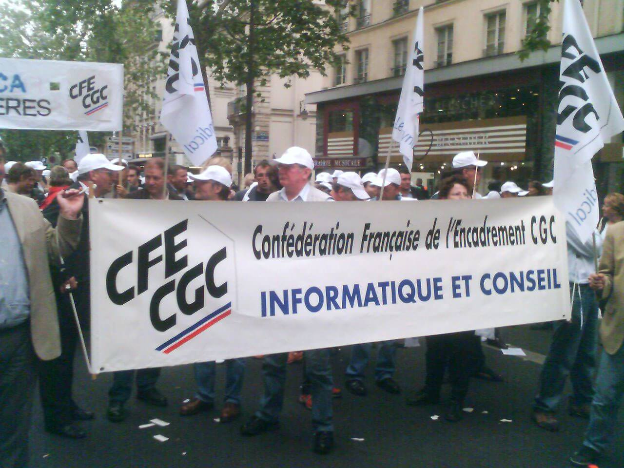 pourquoi manifester